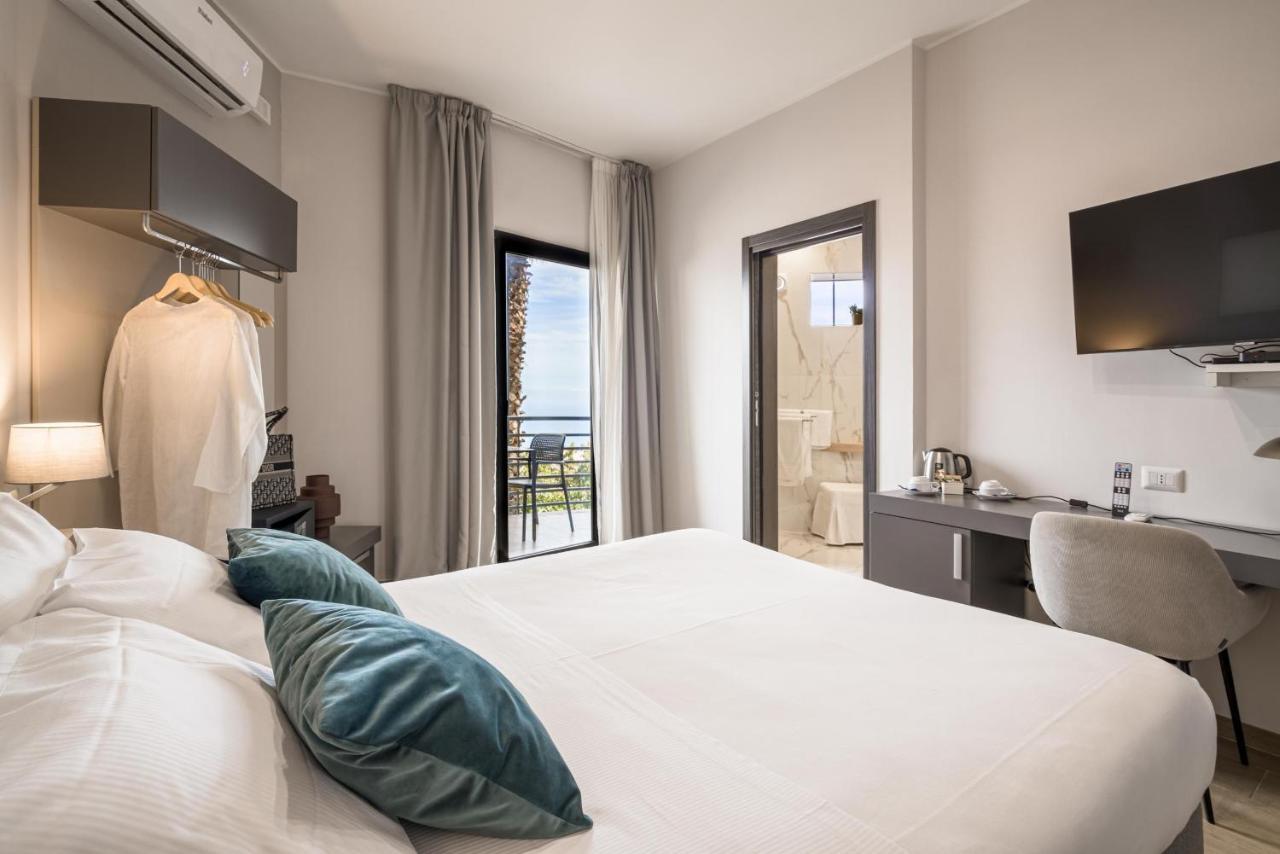 Taormina Palace Hotel المظهر الخارجي الصورة