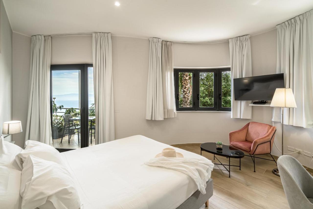Taormina Palace Hotel المظهر الخارجي الصورة