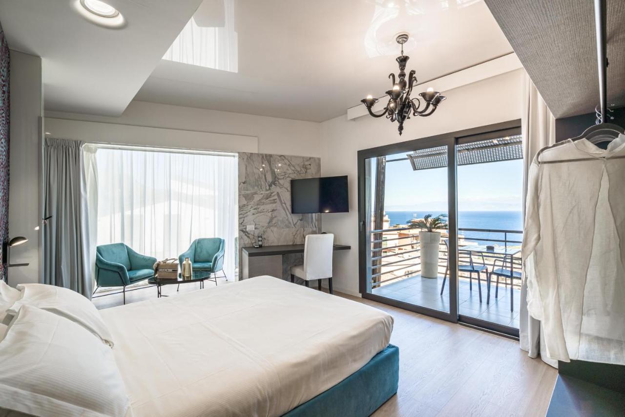 Taormina Palace Hotel المظهر الخارجي الصورة